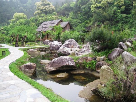 洪崖丹井景区
