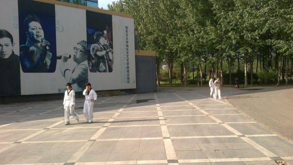 学院健身社