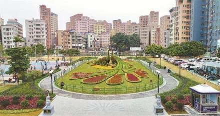 玉塘孔雀绿雕园