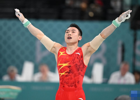 中国选手邹敬园在比赛中