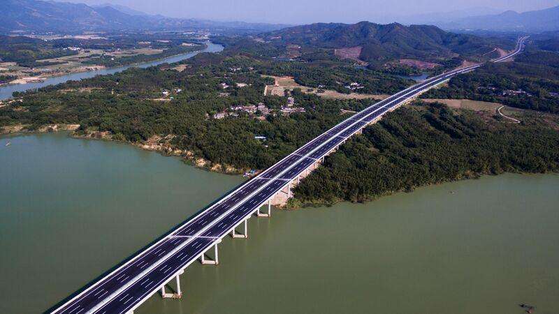 潮惠高速公路西枝江大桥