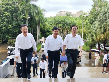 海南省省长刘小明调研海南医学院（2023年9月）