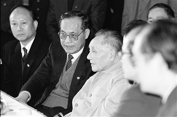 1992年邓小平南方之行