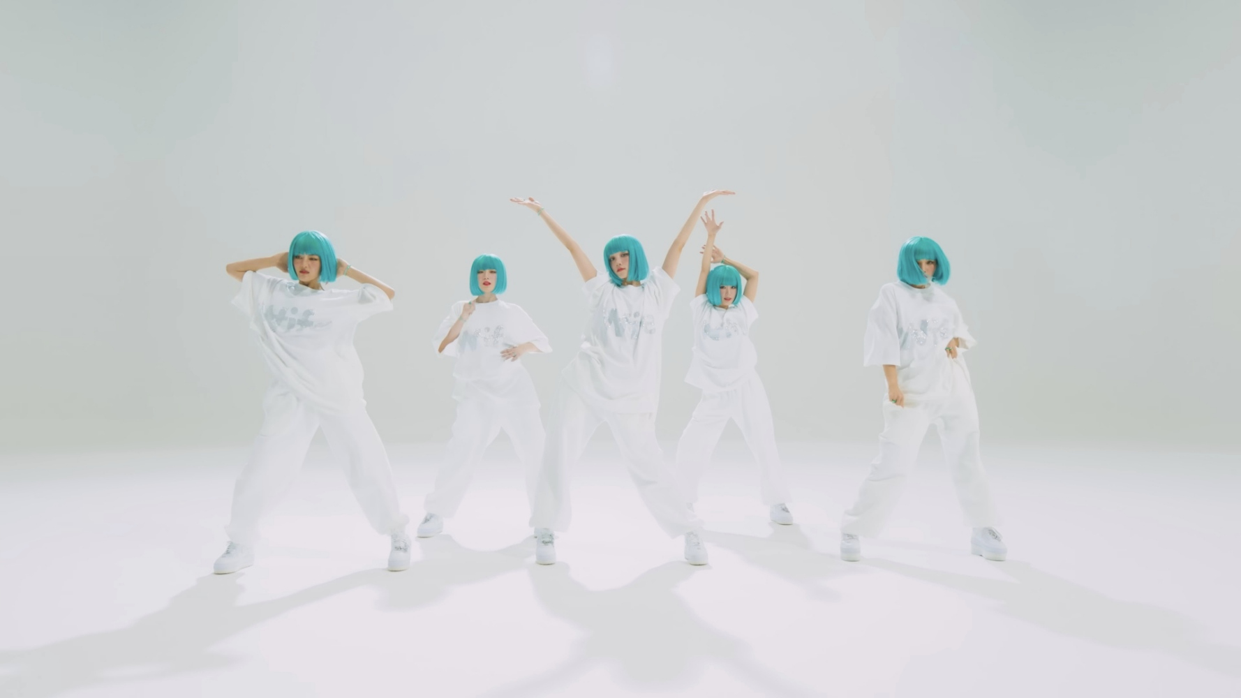 《Wife》MV-(G)I-DLE全体