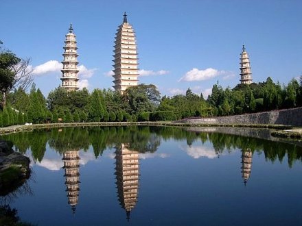 大理三塔