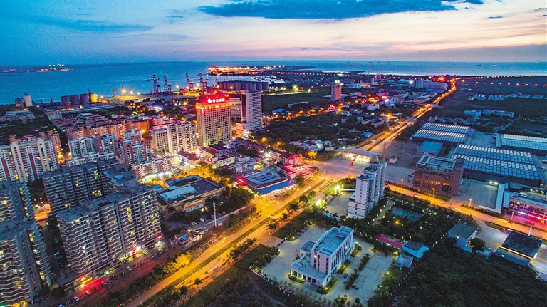 璀璨洋浦 夜景“亮丽”