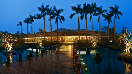 中山温泉 西餐厅夜景