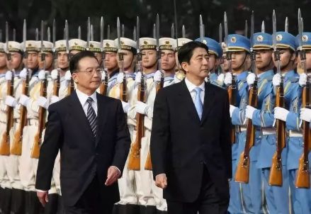 日本首相安倍晋三访华