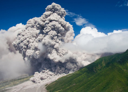 西印度群岛火山喷发