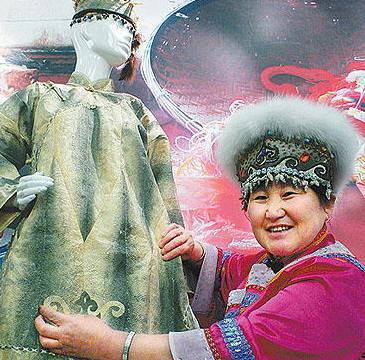 赫哲族鱼皮制作技艺串串发尤文凤