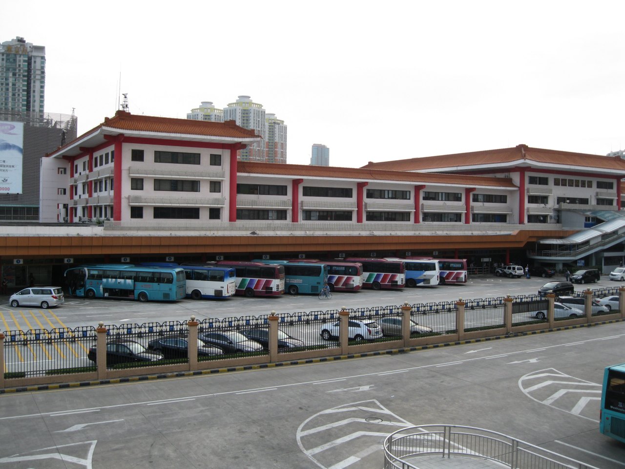 皇岗口岸旧联检大楼（已拆除）