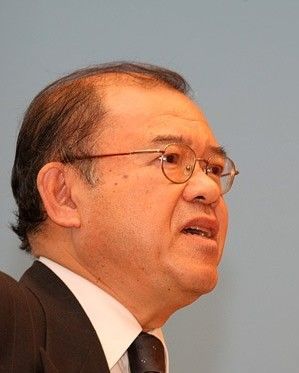 前任秘书长素帕猜·巴尼巴滴