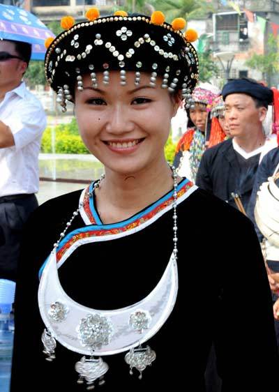 布努瑶