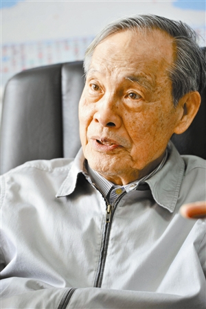 李灏