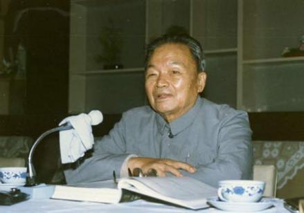 薛暮桥