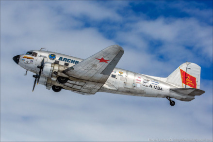 DC-3客机 
