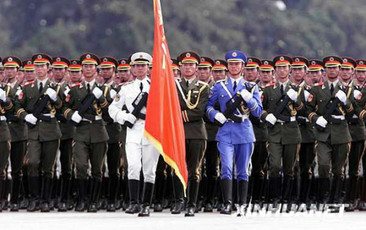 1999年10月1日，中国人民解放军三军仪仗队