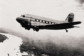 新中国民航的DC-3