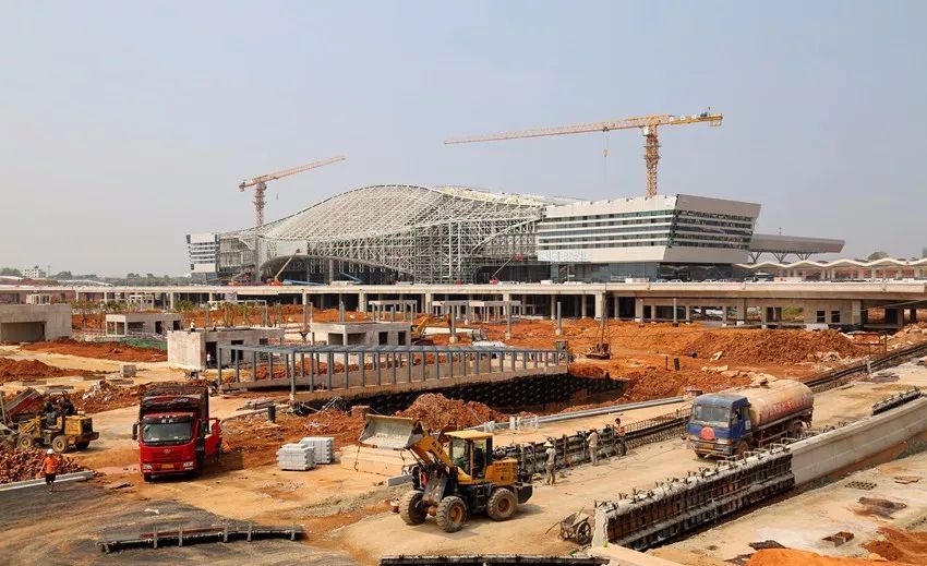 建设中的赣州西站