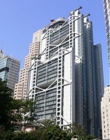 汇丰以炮对剑。