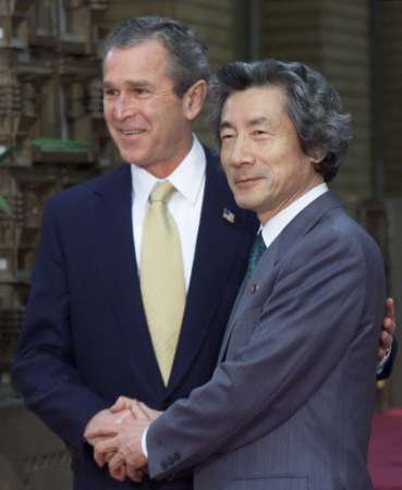 日首相小泉纯一郎与美国总统乔治·沃克·布什会晤