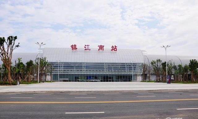 镇江南站远眺图