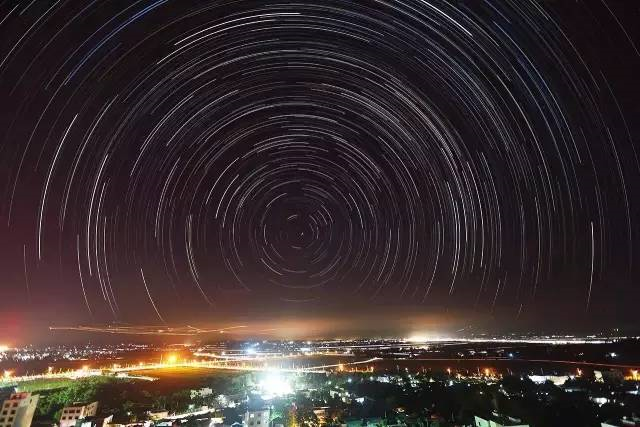 定安夜景星轨图