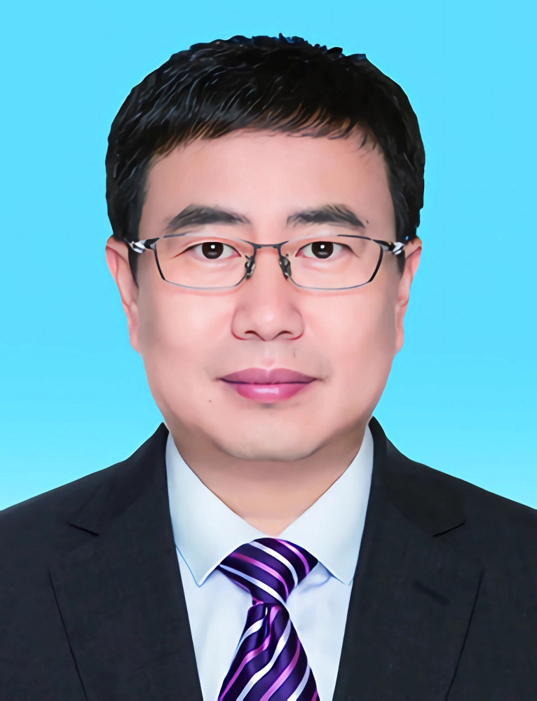中国融通资产管理集团有限公司副总经理、党组成员：李晓颖