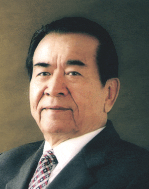 原全国人大副委员长 铁木尔·达瓦买提 