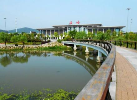 温岭站站前广场