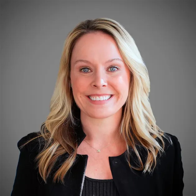 Jill Hazelbaker 首席营销官兼传播与公共政策高