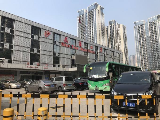 沙头角口岸跨境巴士