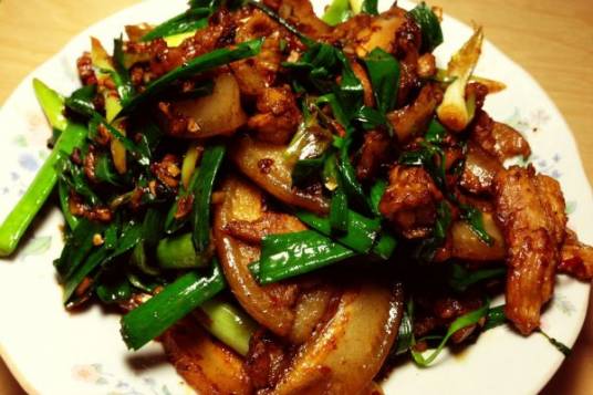青蒜回锅肉