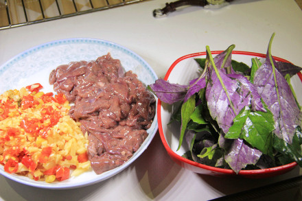 血皮菜炒猪肝制作步骤1