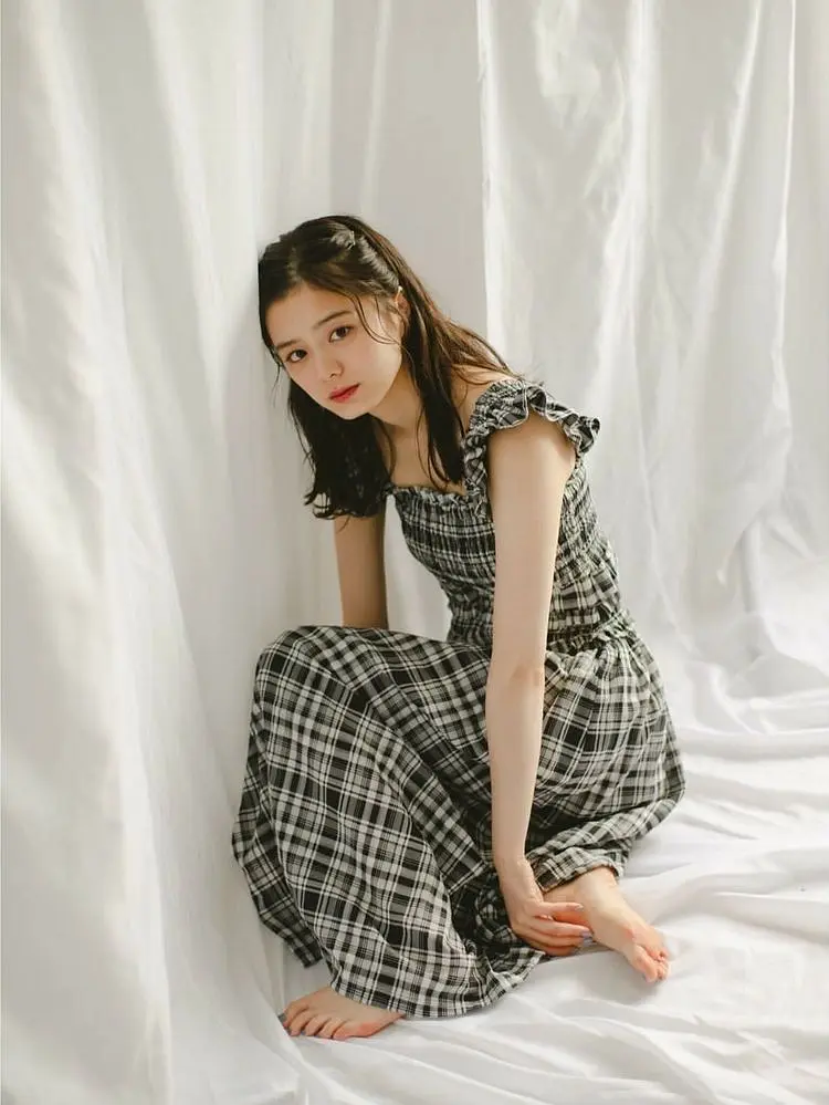 绀野彩夏的图片