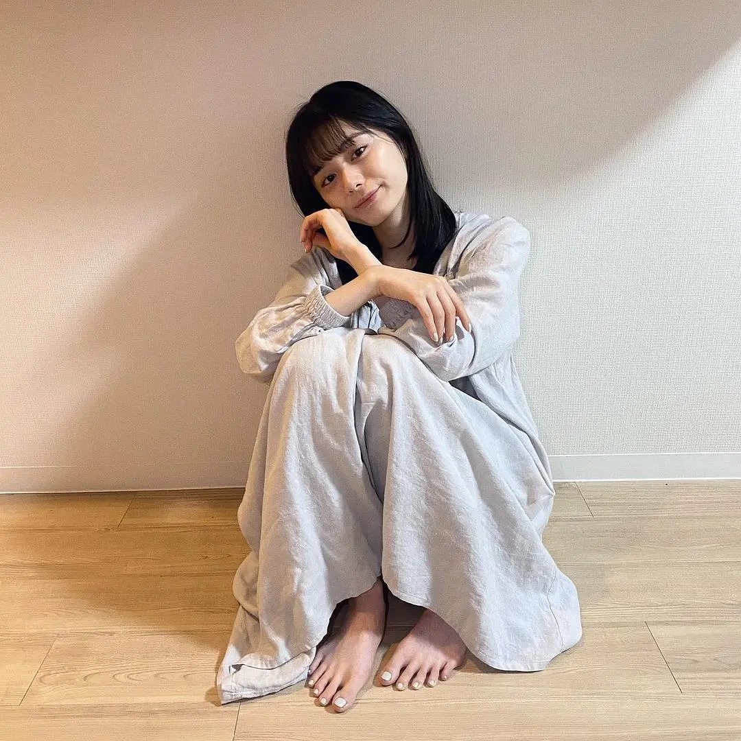 绀野彩夏的图片