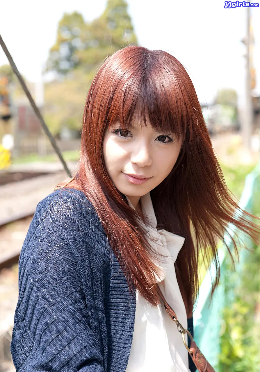 栗林里莉