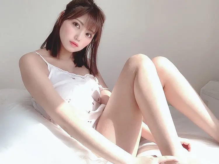 篠原冴美