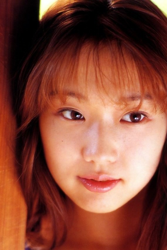 忧木ひとみ