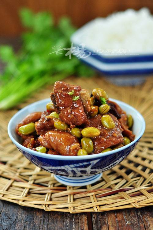 排骨毛豆炖面筋
