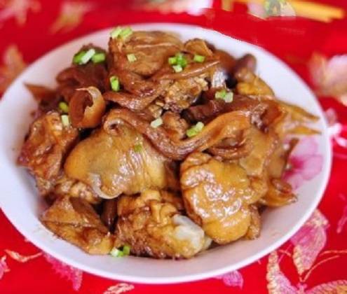 蘑菇烧鸡腿