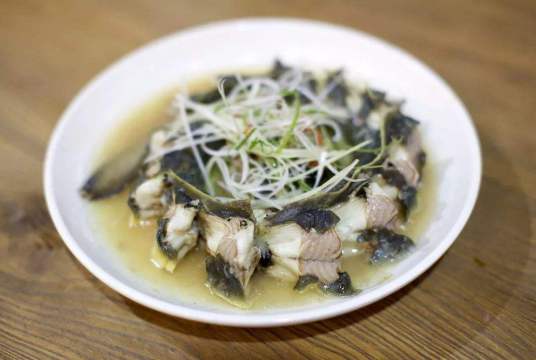 清蒸鳗鱼