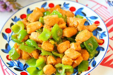 尖椒炒鸡丁