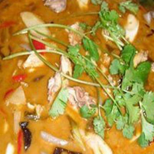 酸辣鸡肉萝卜汤