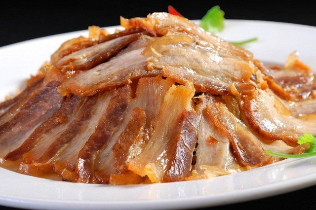 盐边油底肉