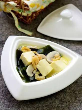 扇贝豆腐汤