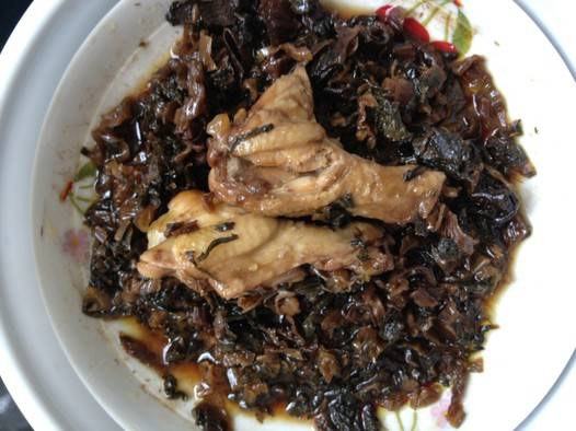 梅干菜烧鸡腿