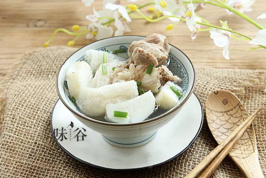 镶竹荪