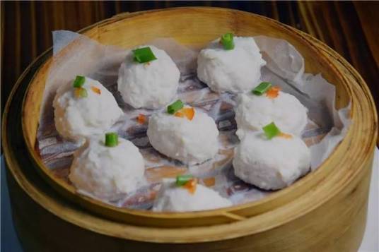 蒸鱼丸