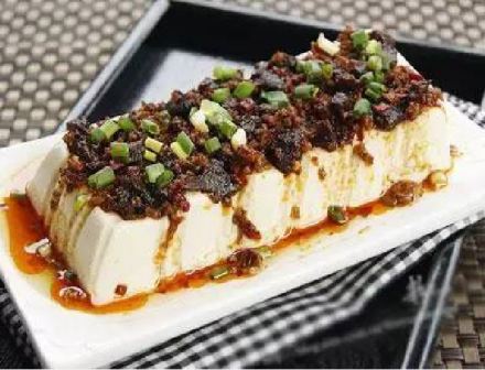肉酱豆腐